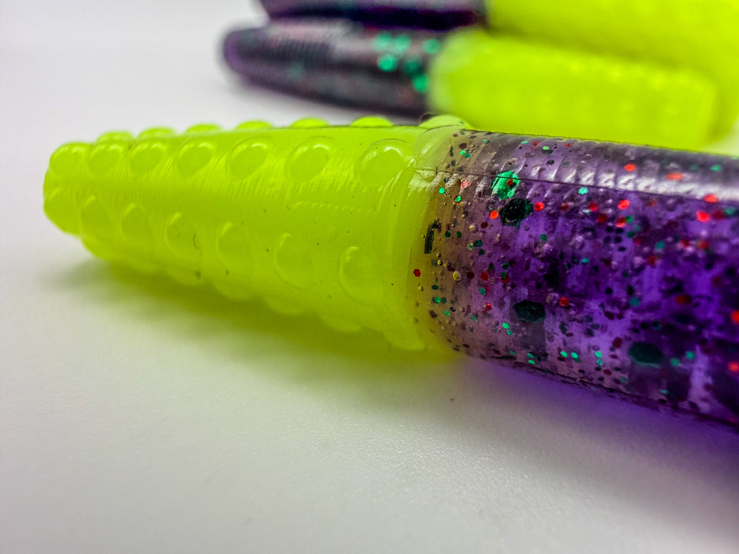 Gravel Tick - Junebug Red / Chartreuse tip